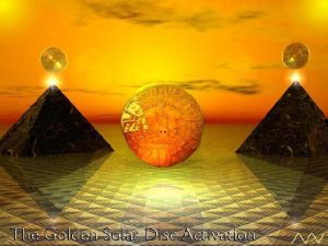 Disco-solar-piramide-egipcia-hijos-del-sol