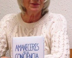 Entrevista a Ursula Lappas, autora del libro " Amaneceres de la Conciencia ", por Mari Carmen Martin Ruiz
