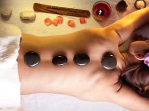 terapias alternativas - masaje con cuarzos
