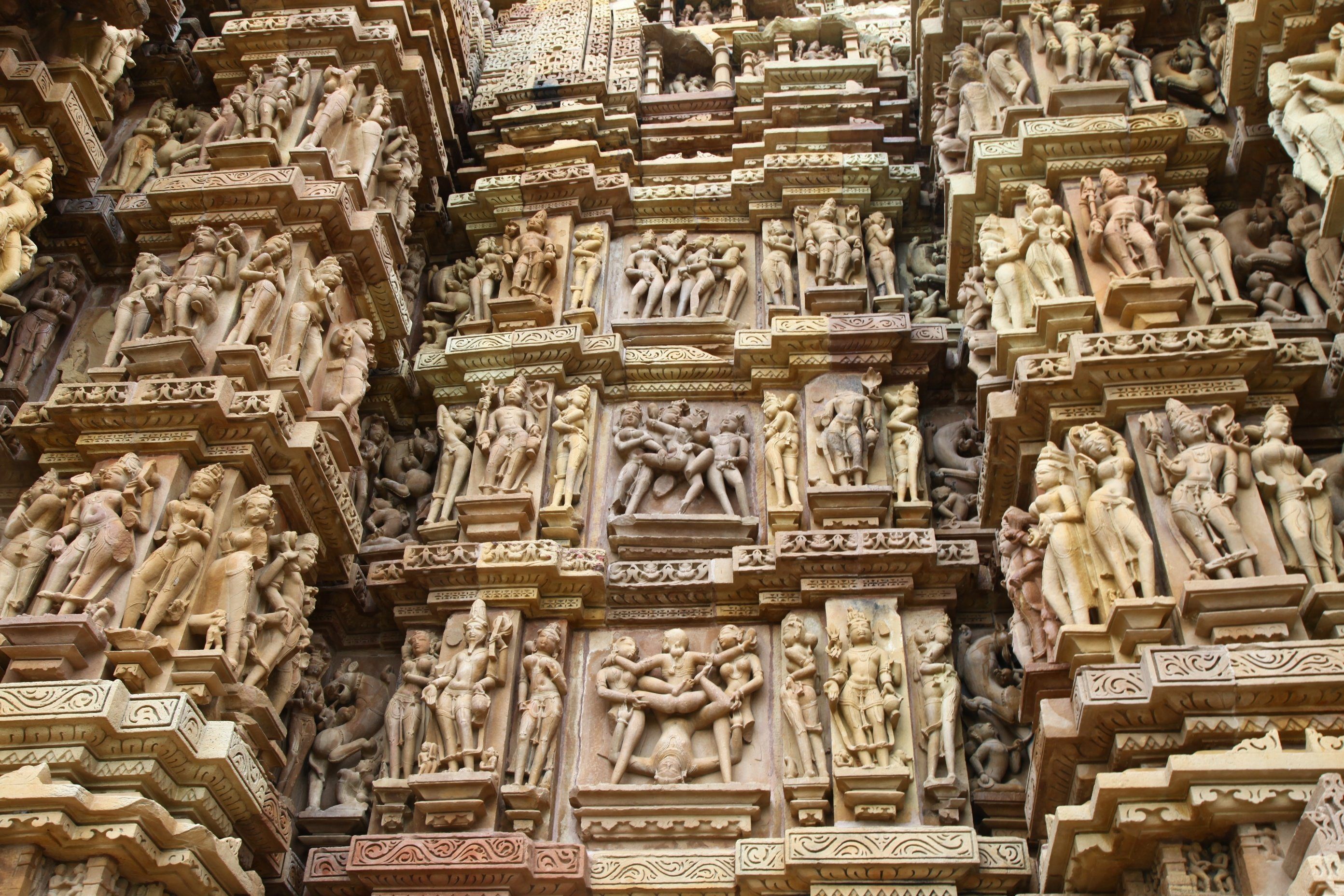 Esculturas del Templo Lakshmana. 