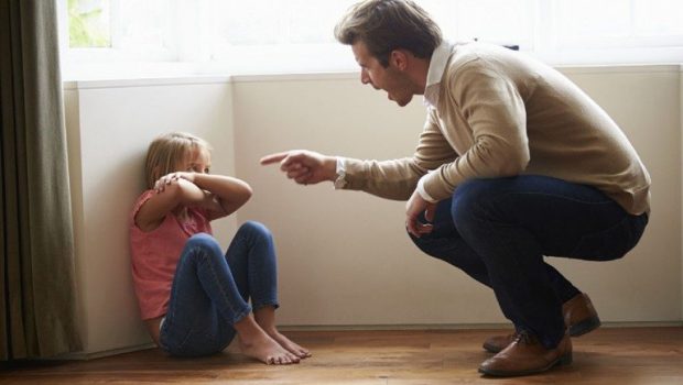 20170918 kikio327154 id132378 imagen 1 620×350.jpg - Superar a un padre tóxico parte I: Crecí con un padre sádico - hermandadblanca.org