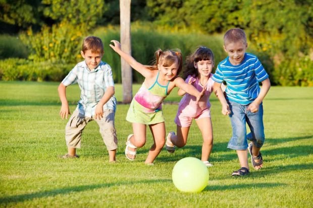 juegosconpelota - ¿Cómo divertir a nuestros niños en vacaciones? - hermandadblanca.org