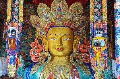 maitreya estatua buda mensaje de maitreya: el amor se da a sí mismo, se comparte e ilumina  ID154851 - hermandadblanca.org