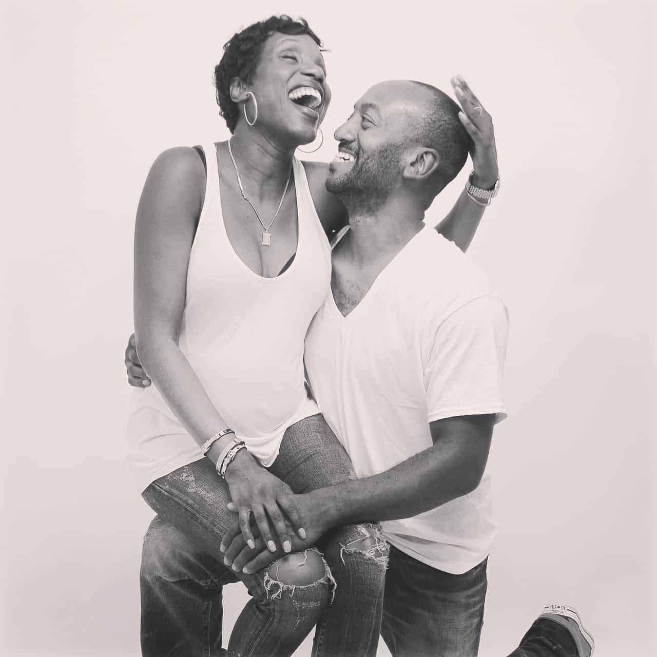 pareja feliz en entusiasmo existencial p4 entusiasmo existencial – por roberto pérez – parte 4 – come ID155293 - hermandadblanca.org