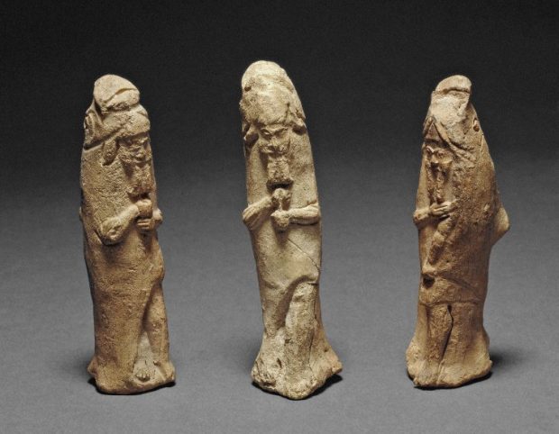 apkallus figurillas protectoras rituales de protección de la antigua mesopotamia: los namburbû ID160917 - hermandadblanca.org