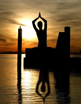 meditation buddha yin and yang buddhism 56006 arcángel gabriel: manténte en un equilibrio pacífico y alegre ID166839 - hermandadblanca.org