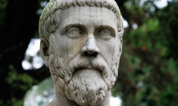 Pitágoras, uno de los Sabios más importantes de la antigua Grecia el cual consolido en sus enseñanzas la unión entre las ciencias, la moral y por supuesto el misticismo. frases de pitagoras el gran maestro de la sabiduría y la geometría sagrada – pitágora ID188679 - hermandadblanca.org
