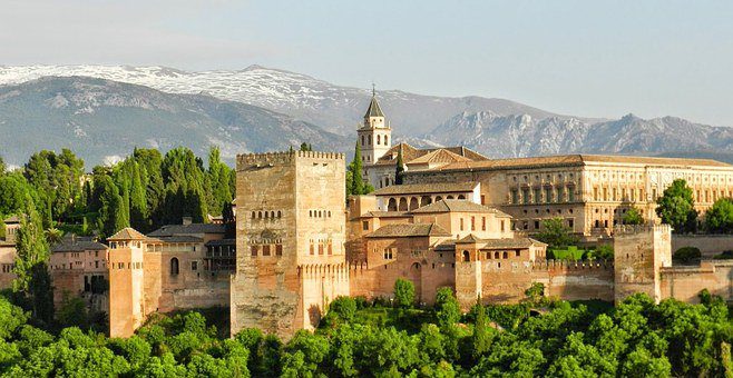 Reencarnación en la historia europea 3: Darwin 1 alhambra 967024 340 reencarnacion en la historia europea 3 darwin i212391