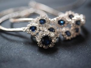 12 Piedras para cada mes: ¿Conoces la tuya? 4 sapphire ring 2119613 640 12 piedras para cada mes conoces la tuya i211837