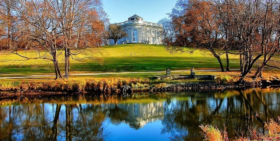 castle richmond 3962743 960 720 anna bonus kingsford prefacio sobre sus sueos i218016