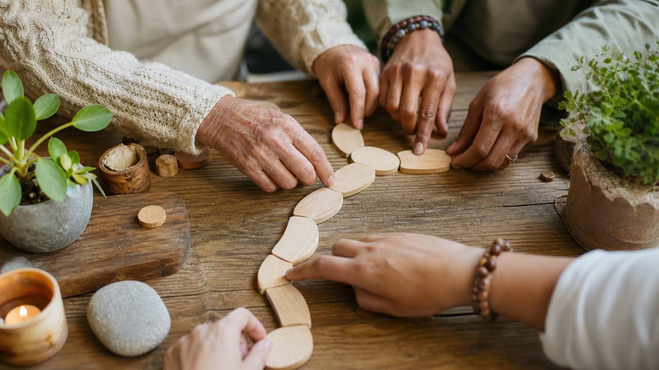 Decisión profesional dialogada y consciente entre dos personas